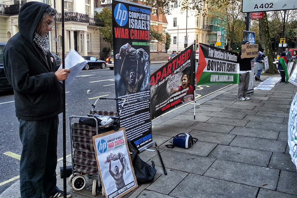 Protest HP sponsored Sustainable Brands 2014 event